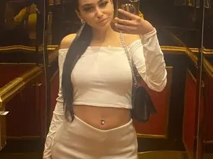 Myfreecams Live Sex Cam of TinyCassy