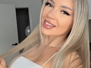 Myfreecams Adult Video Chat of bellalopez