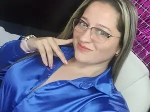 Myfreecams Watch Live Sex Cams of Alejamilf