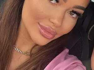 Myfreecams Free Live Porn of Selenna_Sky