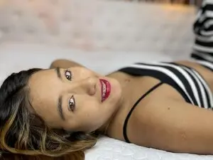 Myfreecams Adult Webcams of Sofhiaa_
