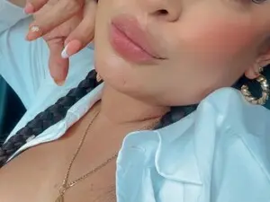 Myfreecams Watch Live Sex Cams of EnmaRose