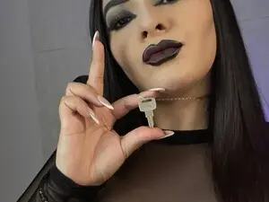 Myfreecams Adult Webcam of GODDESS_EVANS