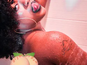 Myfreecams Private Sex Chat of Bigbootibambi