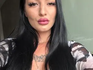 Myfreecams Free Porn Cam of Arianatattoos