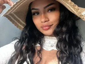 Myfreecams Free Porn Cam of Riana_kean