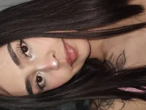 Myfreecams Nude Webcam of serena_jeyns