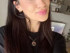 Myfreecams Free Live Porn of ValexieLux