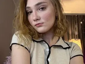 Myfreecams Nude Webcam of HotRedPipper