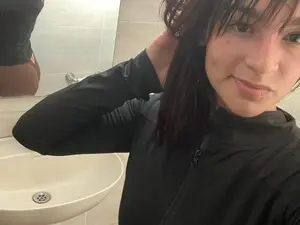 Myfreecams Best live sex cam show of Bella_Rouse9