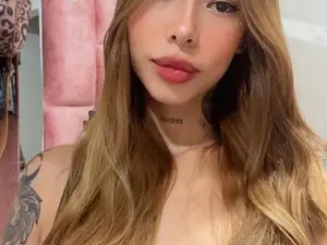 Myfreecams Watch Live Sex Cams of Kriss_Luna