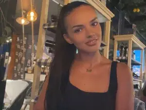 Myfreecams Watch Live Sex Cams of CarolinaPetra
