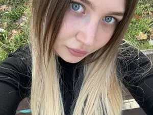 Myfreecams Watch Live Sex Cams of BuckwheatLady