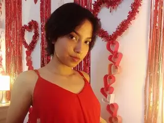 Streamate Free Porn Cam of Yara_Blair