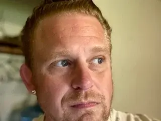 Streamate Watch Live Sex Cams of FreshDs4U