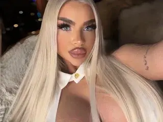 Streamate Sex Chat of ChrystalCade