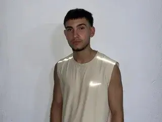 Streamate Live Sex Cam of DeibyBekan