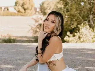 Streamate Adult Video Chat of cuteskymk