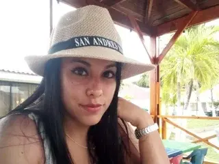 Streamate Free Porn Cam of ChloeDivine111