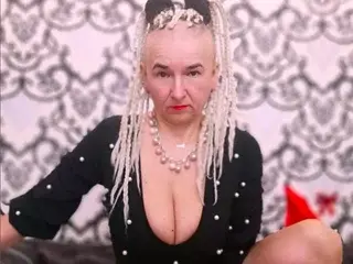 Streamate Adult Webcam of MilfDolores