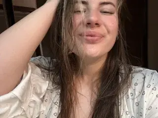 Streamate Free Porn Cam of NikaShadow