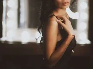 Streamate Free Porn Cam of Jhuliaah