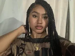 Streamate Best live sex cam show of NoiraVale