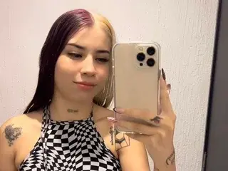 Streamate Best live sex cam show of AmazingRoom69