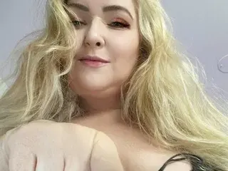 Streamate Live Porn of KatDSinclair