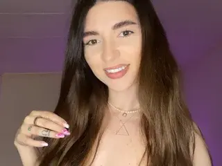 Streamate Free Live Porn of LunaVixxxen