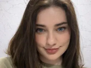 Streamate Free Porn Cam of DemiLinda