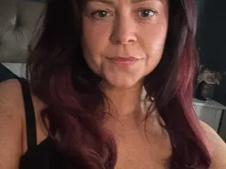 Streamate Watch Live Sex Cams of Miss_Scarlett_Rose