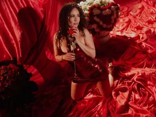 Streamate Free Porn Cam of CatlinBouuvier