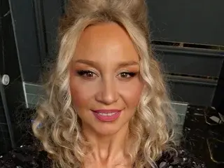 Streamate Live Sex Cam of MerlynXX