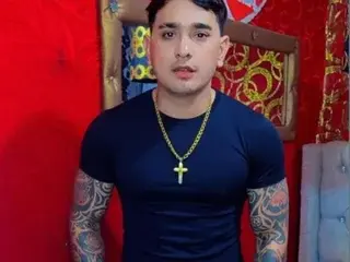Streamate Adult Webcam of JHOVIPAIN