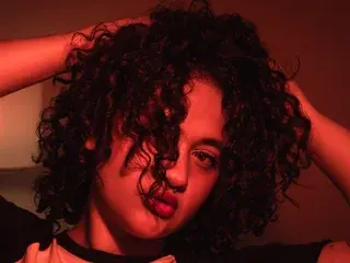 Streamate Watch Live Sex Cams of ZarahRosse