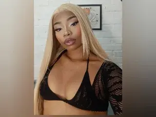Streamate Live Porn of Tanysha_888
