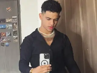 Streamate Live Sex Cam of dirty27