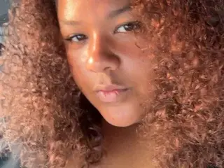 Streamate Sex Cam of CurvySiennaxx