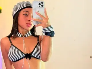 Streamate Live Porn of Karol_Mejia