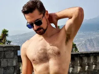 Streamate Best live sex cam show of AntonioWest