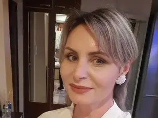 Streamate Free Porn Cam of Amidalla19