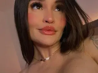 Streamate Free Live Porn of Mia_Santa