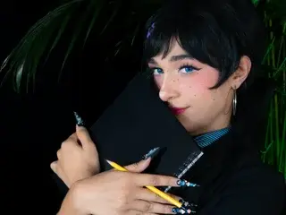 Streamate Nude Webcam of Mikavelvet777