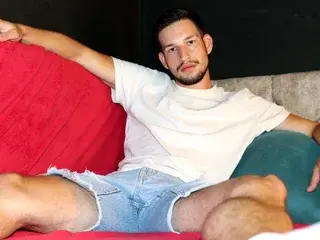 Streamate Sex Chat of LeonVane