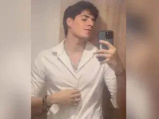Streamate Live Sex Cam of Gerardcol