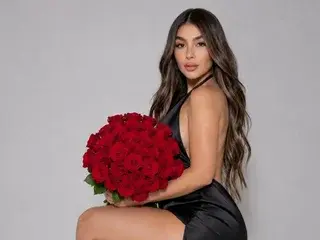 Streamate Sex Cam of HollyBrensone