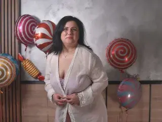 Streamate Live Sex of ValerieSmiths