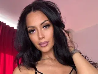 Streamate Live Sex Cam of nadia_nadeen