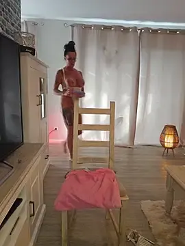 Stripchat Live Sex of Misses-Cougar
